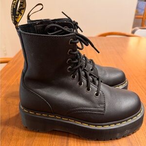 Dr. Martens Black Jadon III Boots - size 9